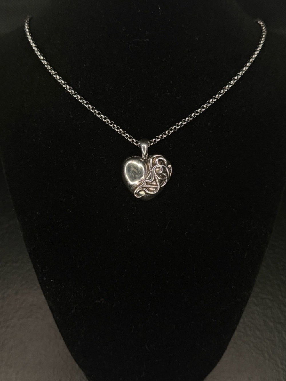 Chrome Hearts Floral Heart Unisex Necklace